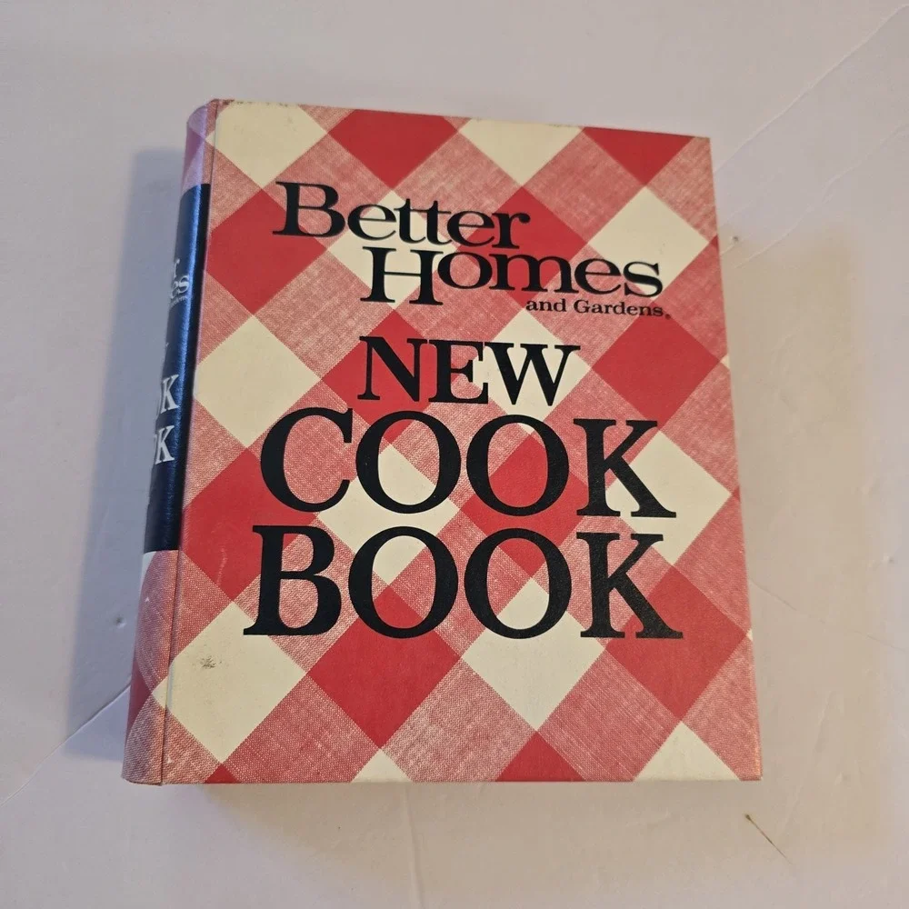 Vintage 1968 Better Homes Gardens Red Check New‎ Cook Book Meredith Press 5 Ring